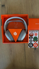 SteelSeries Arctis Nova 1 White