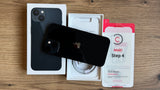 Apple iPhone 13 128GB — Midnight