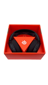 SteelSeries Arctis Nova 3, herní headset, fotka 2