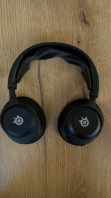 SteelSeries Arctis Nova 1P Black